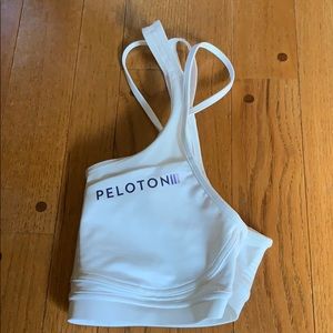 Peloton Lululemon Stash to Dash Sports Bra